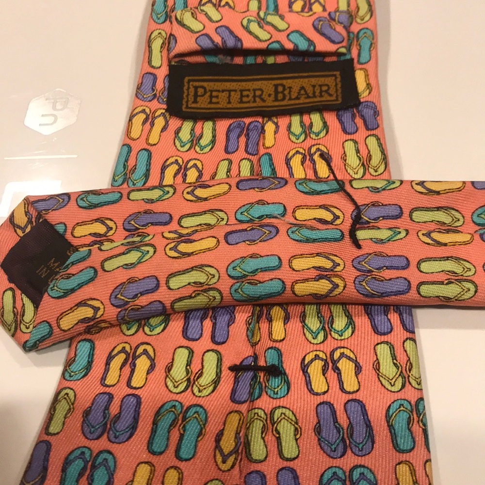 EUC fun beachy Child’s silk neck tie - Picture 6 of 7